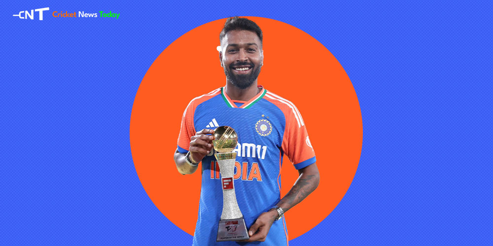 hardik pandya with trophy